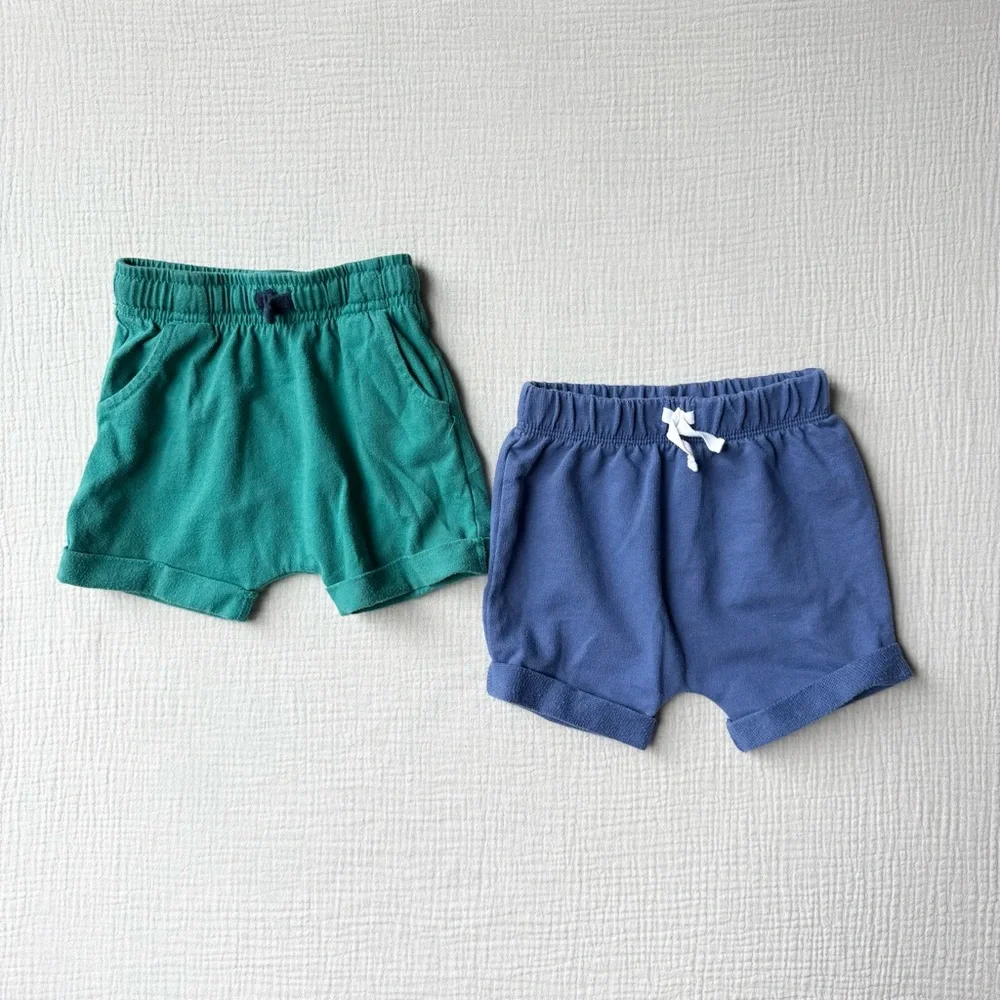 Bundle of 2 Cat & Jack Shorts in Green and Blue 12-18m